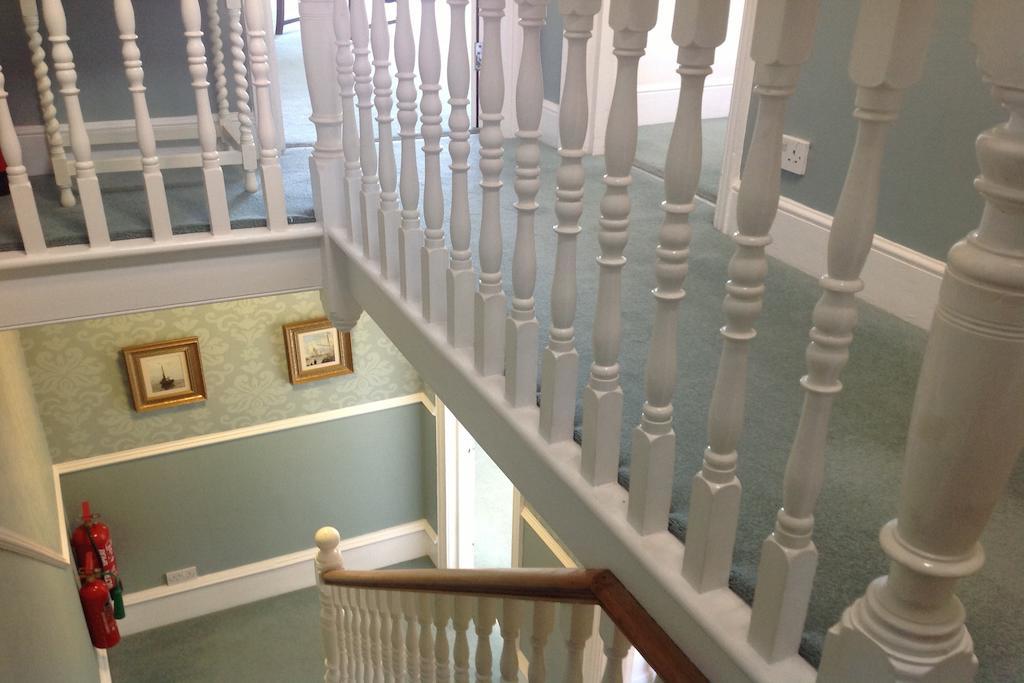 イーストボーン Bassets House Bed & Breakfast エクステリア 写真