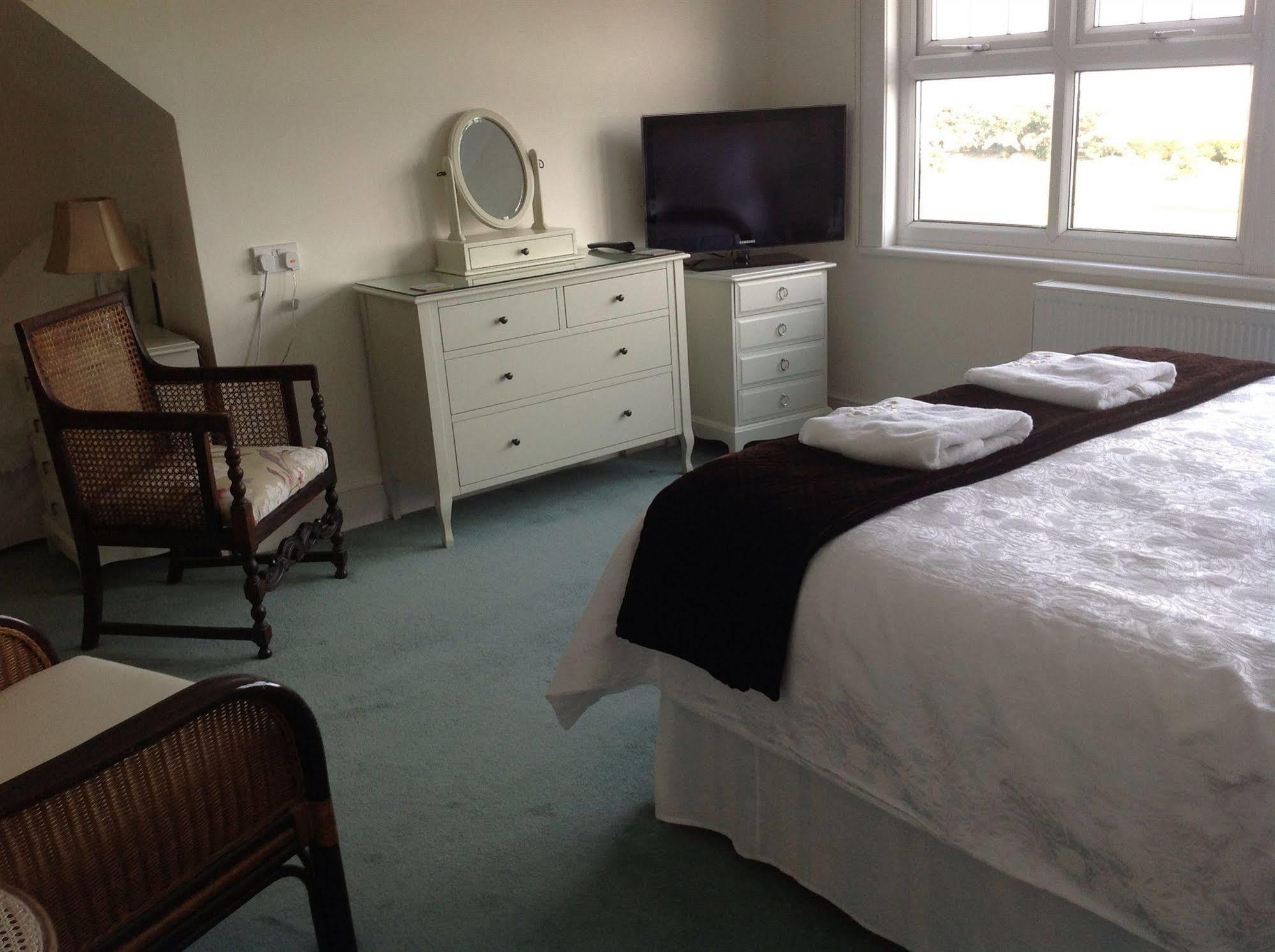 イーストボーン Bassets House Bed & Breakfast エクステリア 写真
